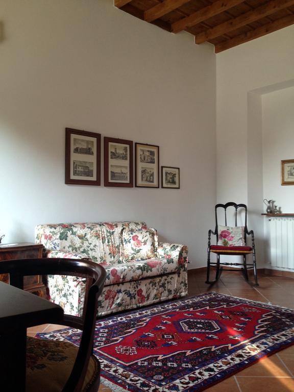 Bed And Breakfast Azienda Agricola Cascina Salazzara Magenta Phòng bức ảnh