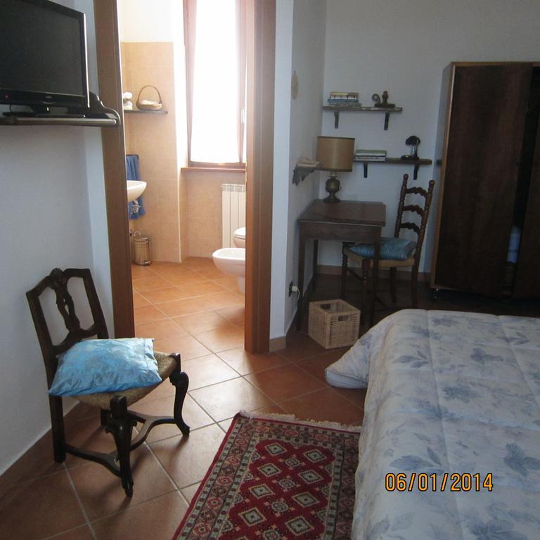 Bed And Breakfast Azienda Agricola Cascina Salazzara Magenta Phòng bức ảnh