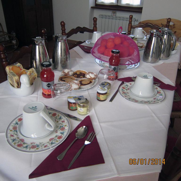 Bed And Breakfast Azienda Agricola Cascina Salazzara Magenta Ngoại thất bức ảnh