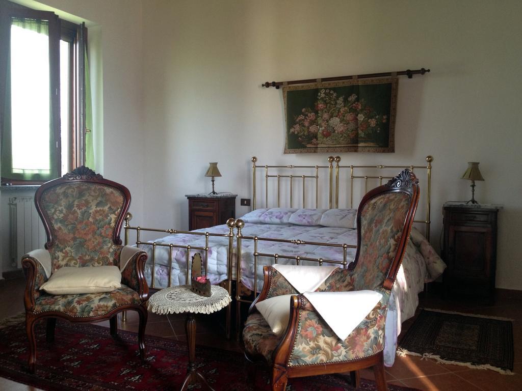 Bed And Breakfast Azienda Agricola Cascina Salazzara Magenta Phòng bức ảnh